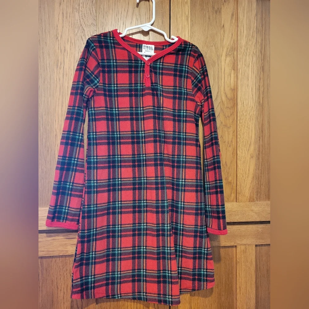 Mad Dog Concepts Girls Red Plaid Nightgown- Pajamas Size 8 (Runs Small)